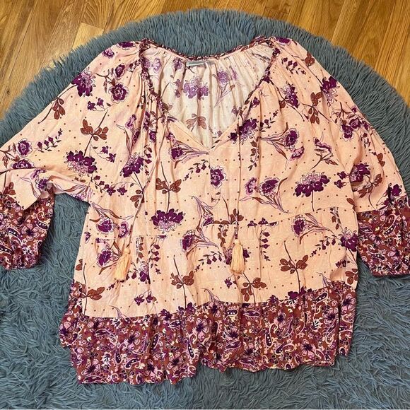 Avenue Floral Cream Purple Peasant Boho Top Plus Size 3X - Picture 1 of 5